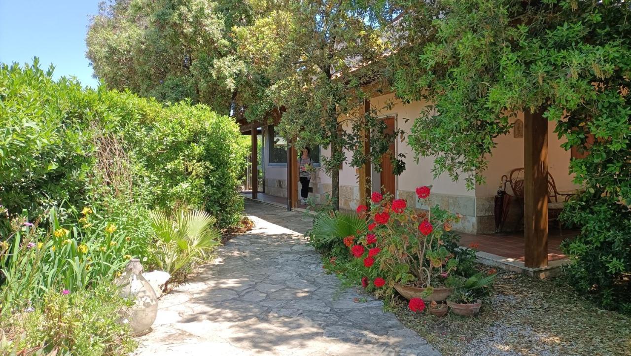 Agriturismo Le Vedute Bisceglie Exterior photo
